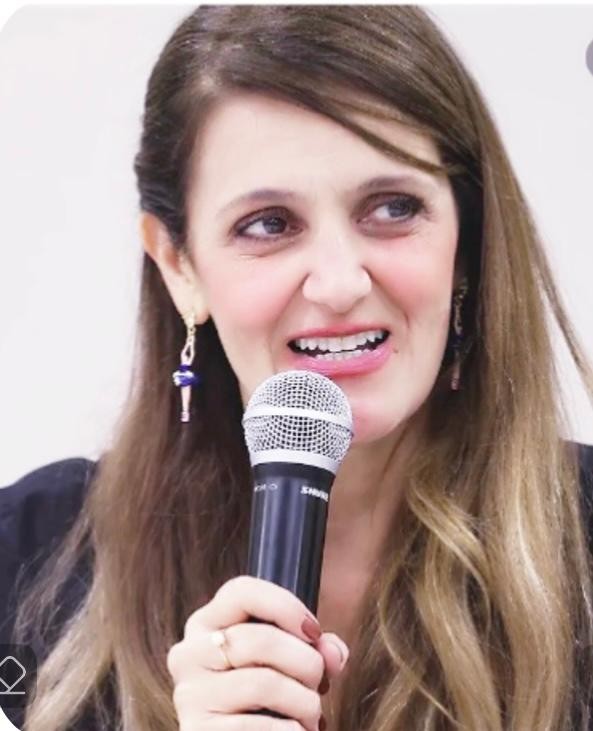 Profª. Drª. Ivana Mussi Gabriel
