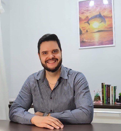 Prof. Dr. Josué Alves