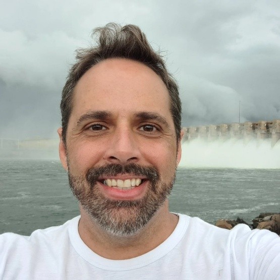 Prof. Dr. Luis Octavio Regasini