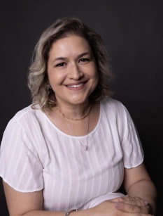 Profª. Me. Maria Izabela Ferreira